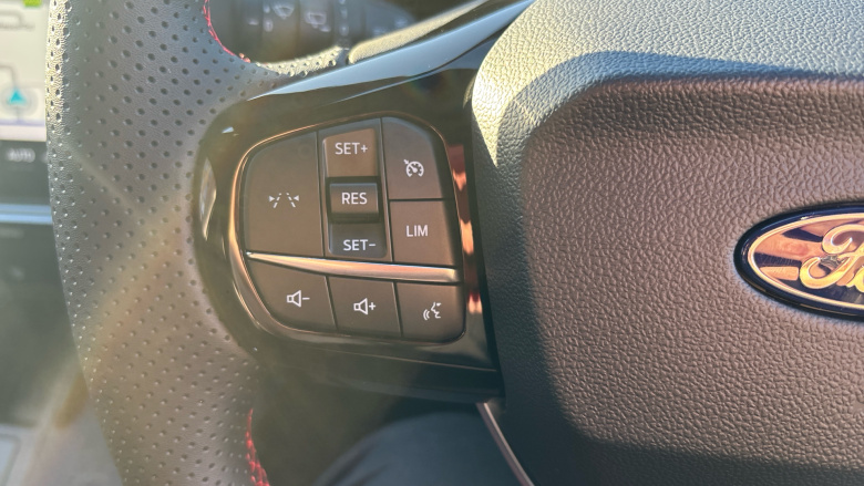 Ford Puma 1.0 EcoBoost Hybrid mHEV ST-Line X 5dr Petrol Hatchback